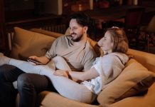 Personal Finance Options for Unmarried Couples Personal Finance Options for Unmarried Couples