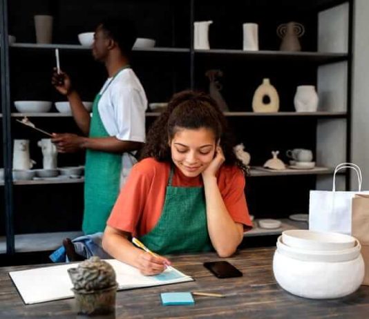 7 Secrets to Make Your Small Scale Business a Big Success Small Scale Business